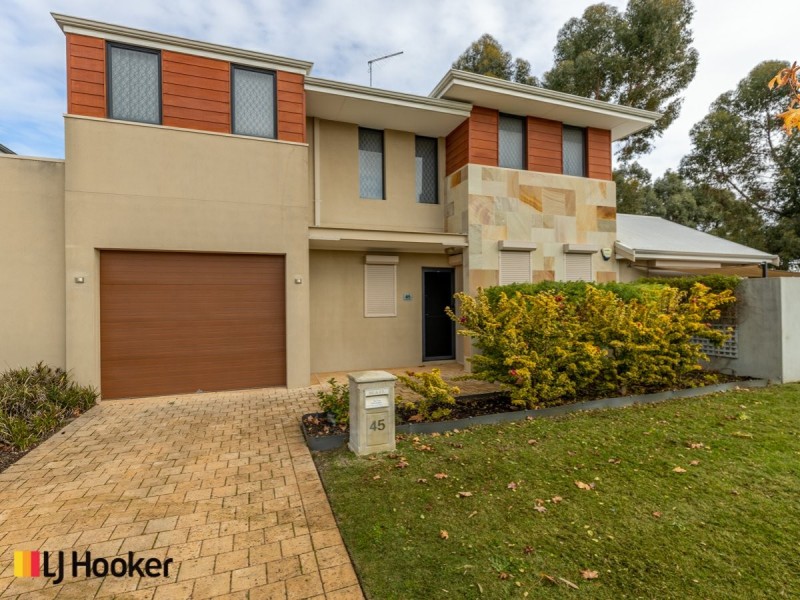 45 Brushfoot boulevard, Success WA 6164