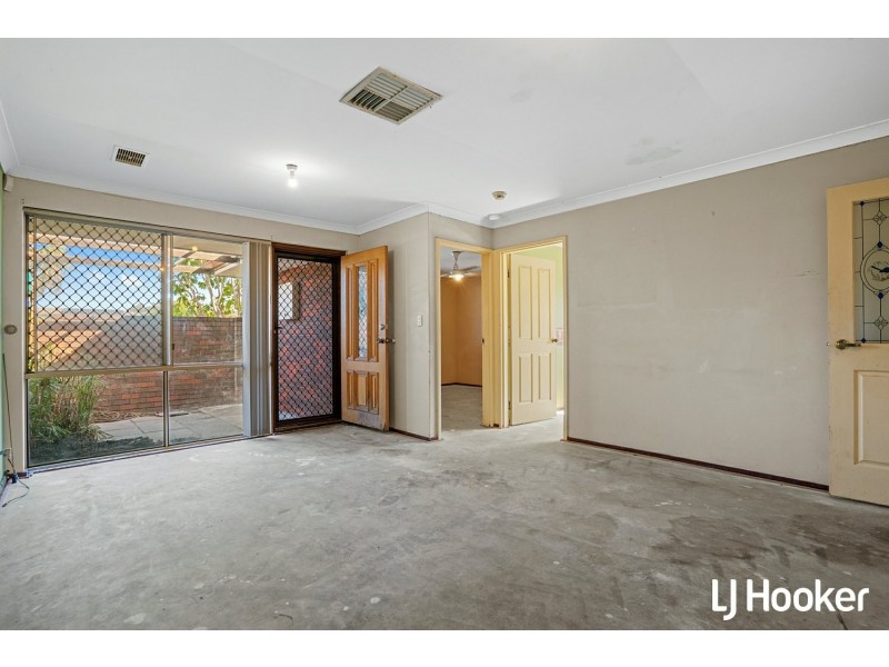 6A Longfield Road, Maddington WA 6109