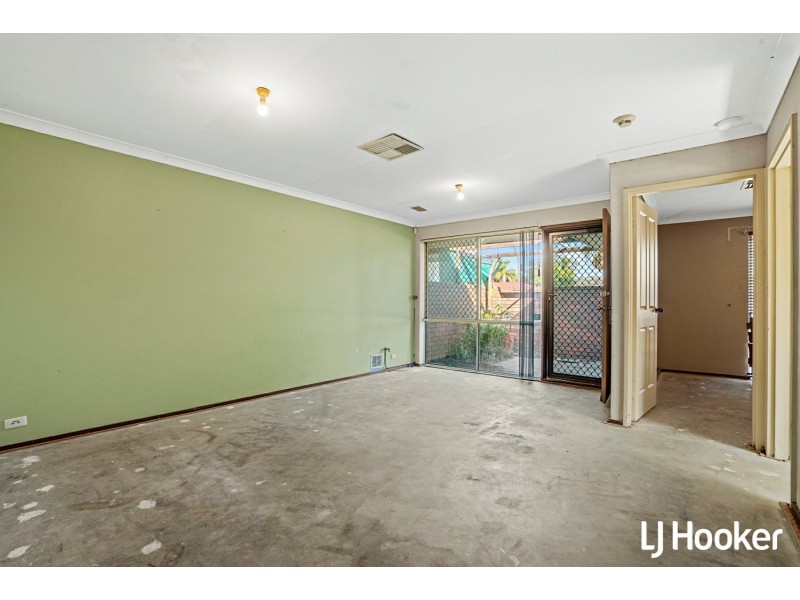 6A Longfield Road, Maddington WA 6109