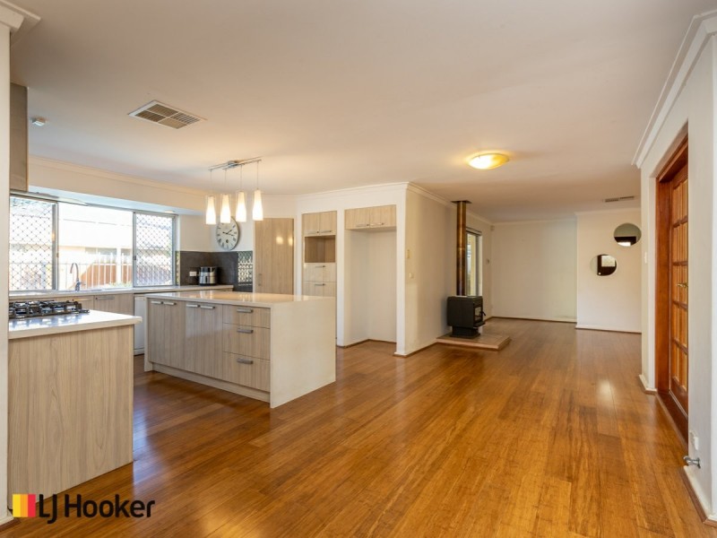 1 Stringy Bark Ramble, Willetton WA 6155
