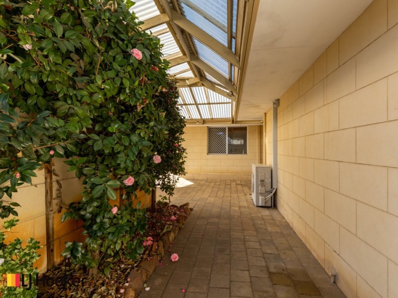 1 Stringy Bark Ramble, Willetton WA 6155