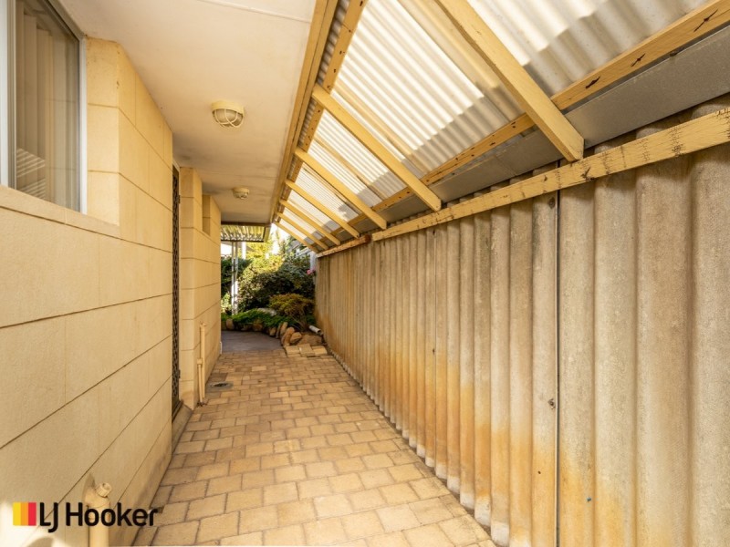 1 Stringy Bark Ramble, Willetton WA 6155