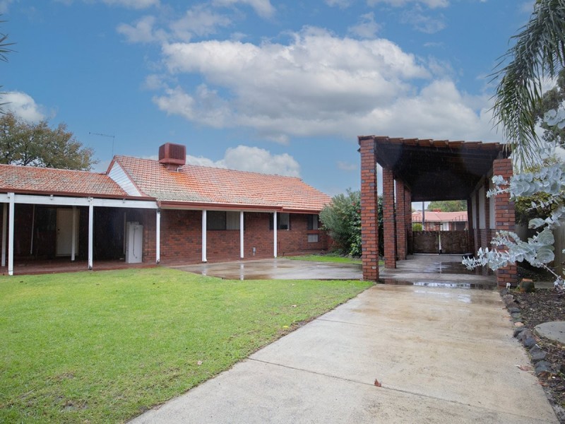 12 Hardy Street, Bull Creek WA 6149