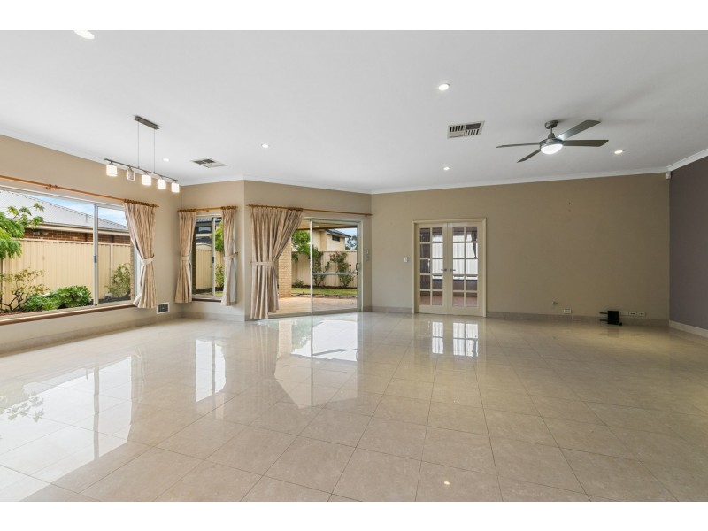 45 Pulo Road, Brentwood WA 6153