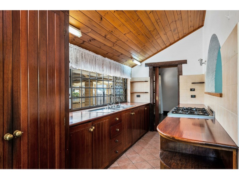 143 Parkin Road, Rockingham WA 6168