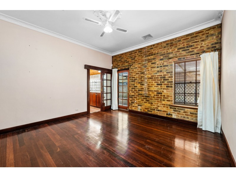 143 Parkin Road, Rockingham WA 6168