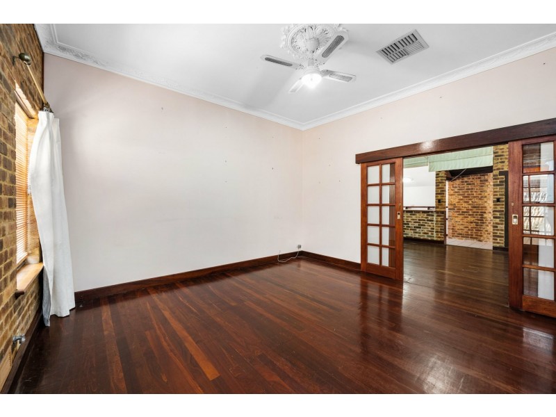 143 Parkin Road, Rockingham WA 6168