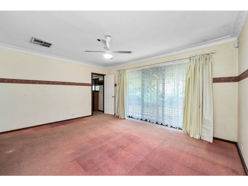 143 Parkin Road, Rockingham WA 6168