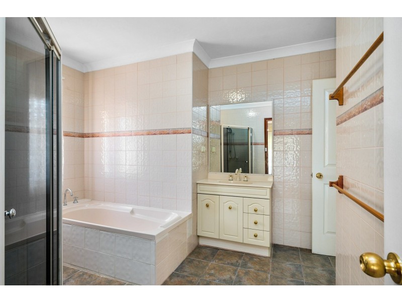 143 Parkin Road, Rockingham WA 6168