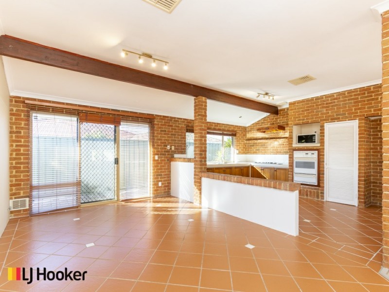 7 Gavin Court, Parkwood WA 6147