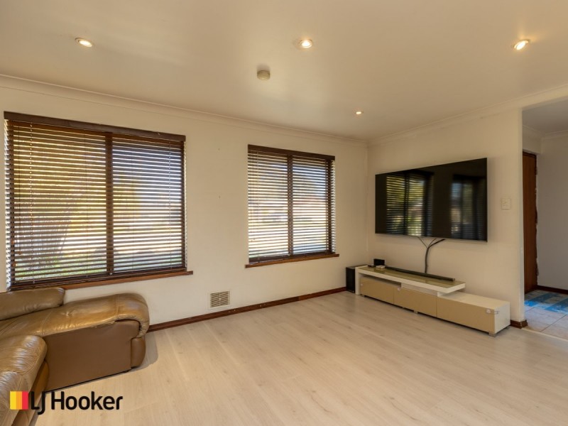 3 Hampton Court, Thornlie WA 6108