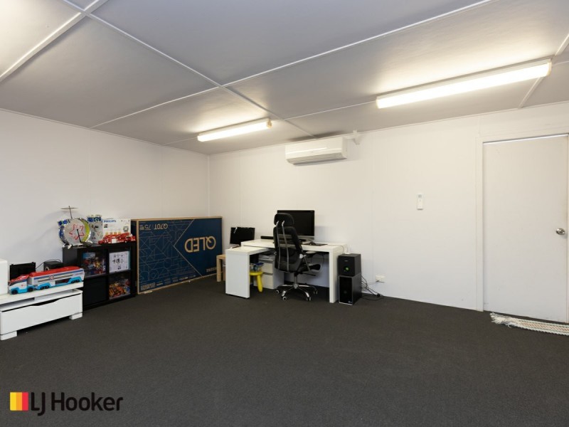 3 Hampton Court, Thornlie WA 6108