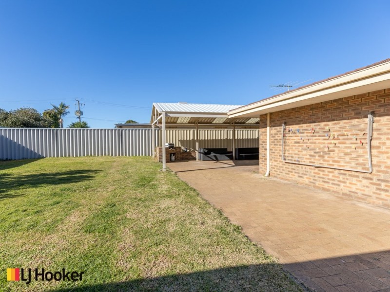 3 Hampton Court, Thornlie WA 6108