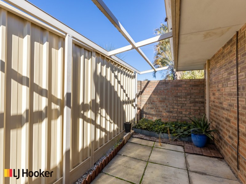 3 Hampton Court, Thornlie WA 6108