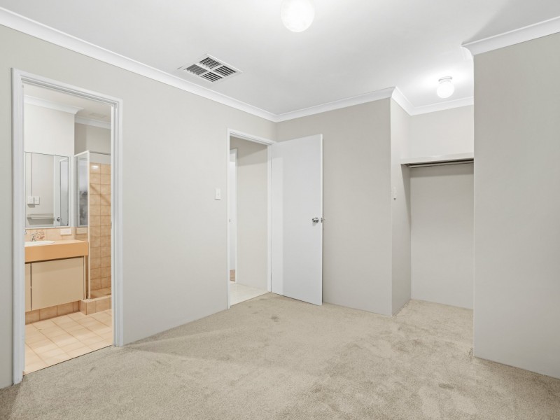 45 Seminole Gardens, Seville Grove WA 6112