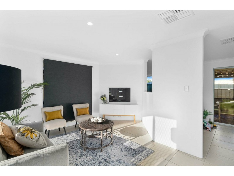 10 Grafham Road, Brookdale WA 6112