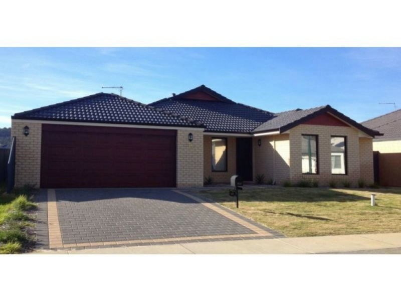 18 Gingerale Circle, Byford WA 6122