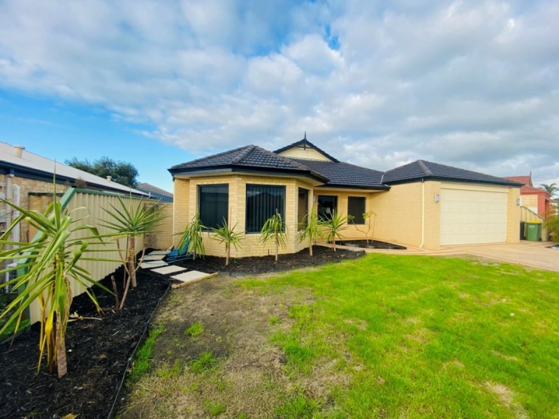 22 Caroline Crescent, Bertram WA 6167