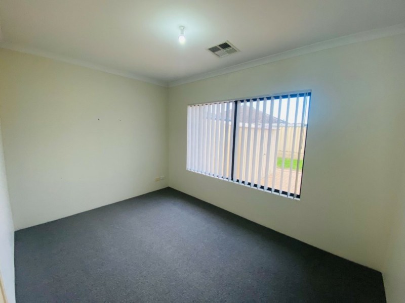 22 Caroline Crescent, Bertram WA 6167