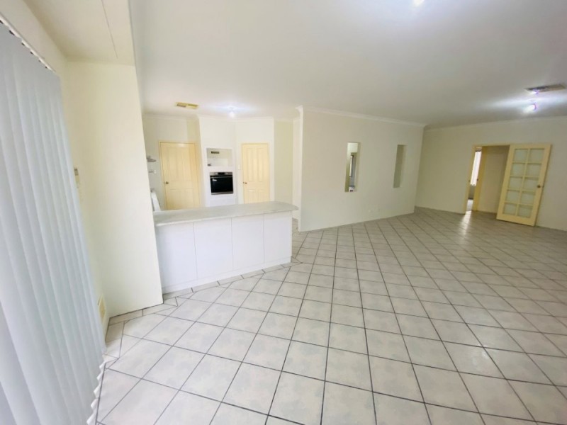 22 Caroline Crescent, Bertram WA 6167