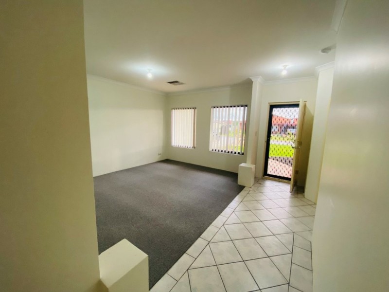 22 Caroline Crescent, Bertram WA 6167