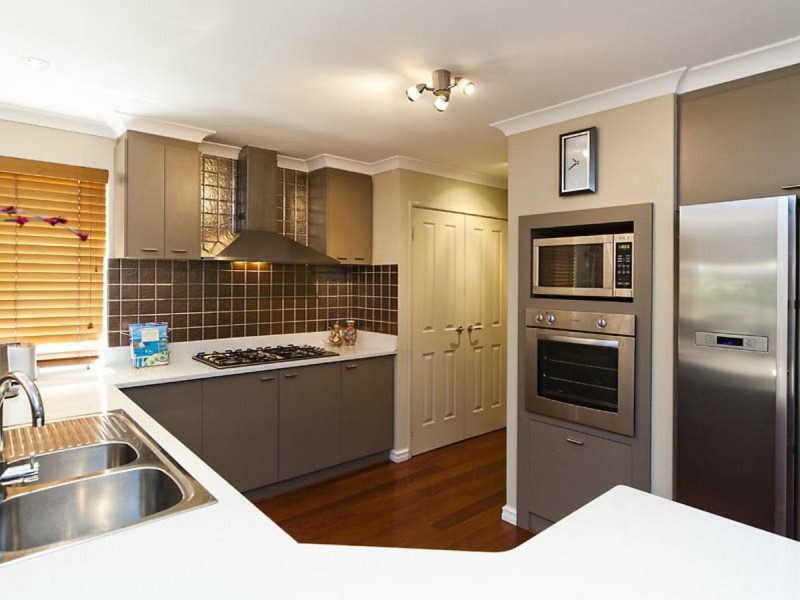 52 Tribute Street West, Shelley WA 6148