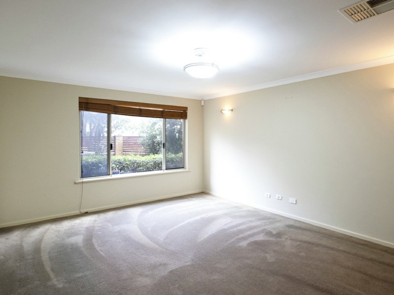 52 Tribute Street West, Shelley WA 6148