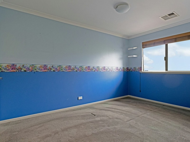 52 Tribute Street West, Shelley WA 6148