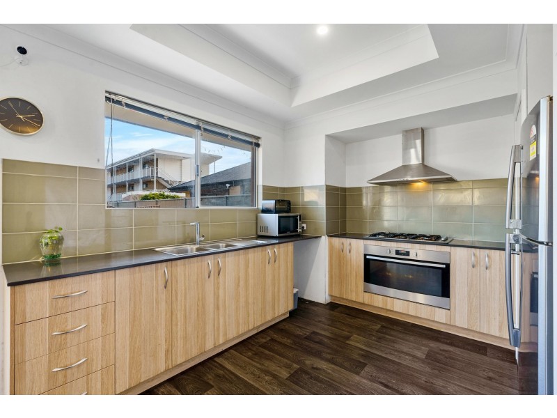 7 Biche Lane, Success WA 6164