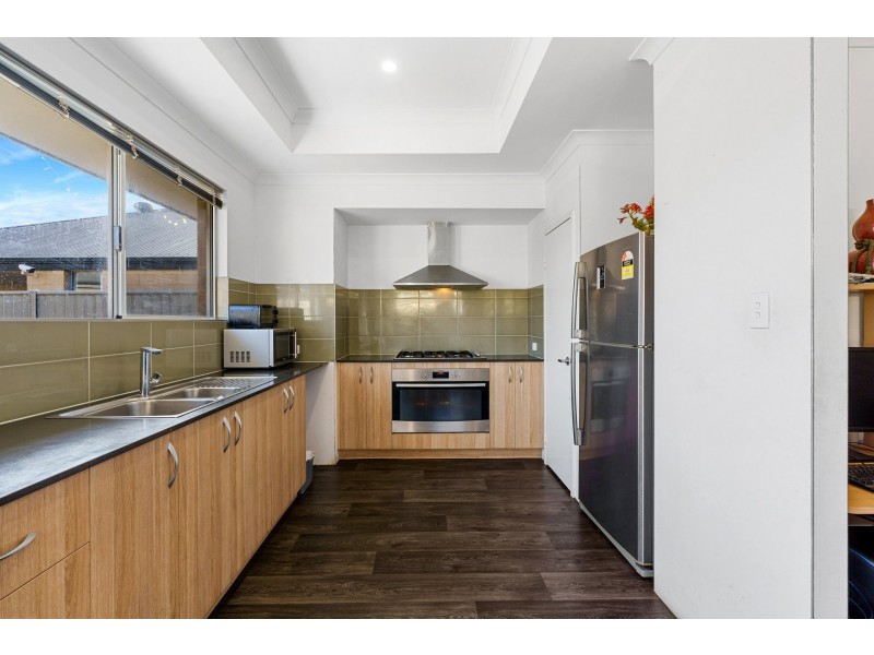 7 Biche Lane, Success WA 6164