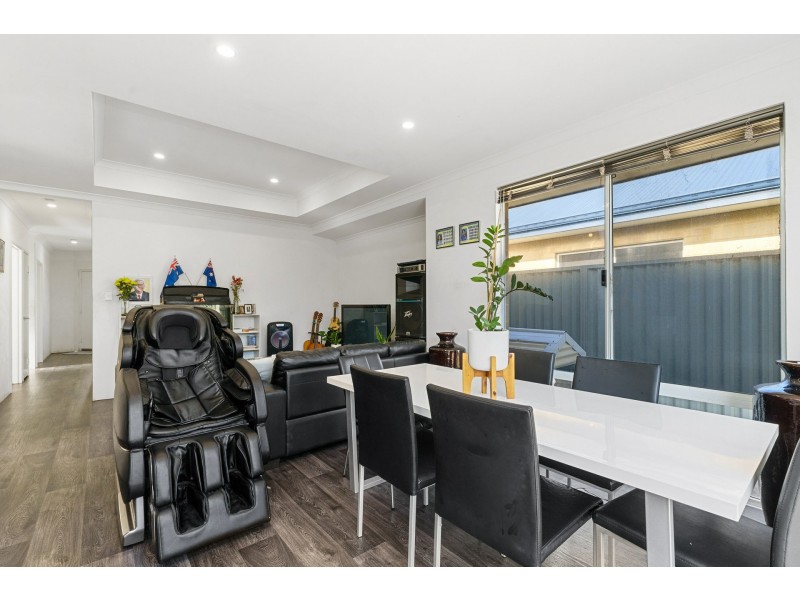 7 Biche Lane, Success WA 6164