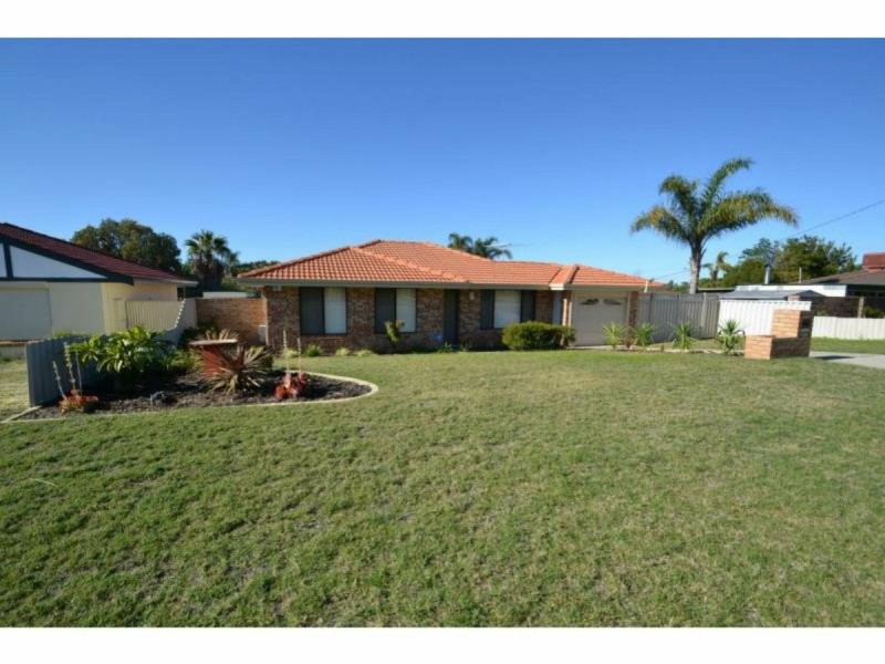 4 Woodbridge Mews, Beldon WA 6027
