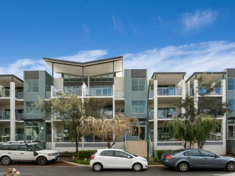 13/30 Malata Crescent, Success WA 6164
