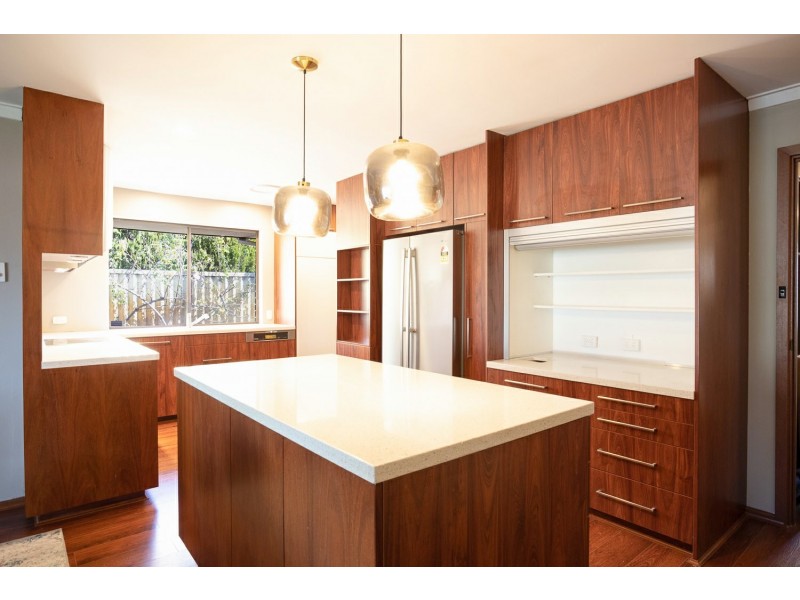 Villa 4/21 Earlston Place, Booragoon WA 6154