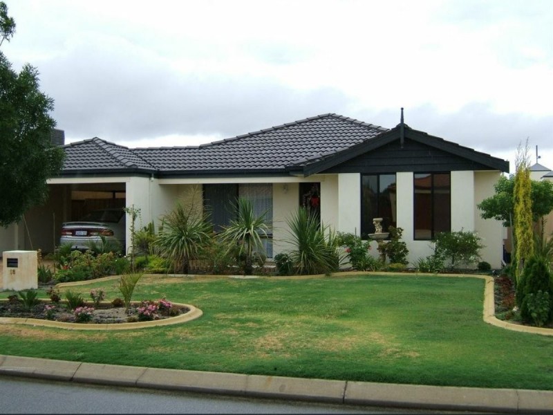 18 Greenland Boulevard, Canning Vale WA 6155