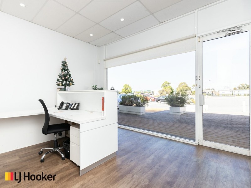 Shop 8/113 Collins Road, Willetton WA 6155