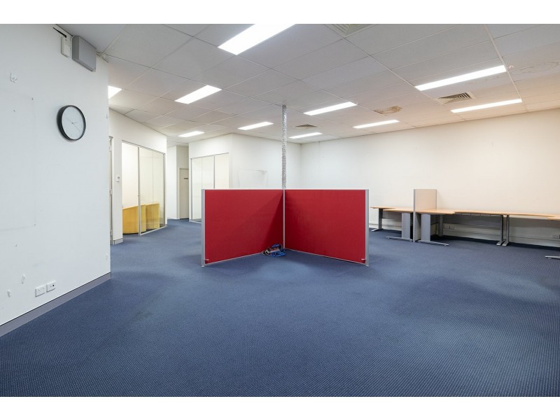 Shop 8/113 Collins Road, Willetton WA 6155