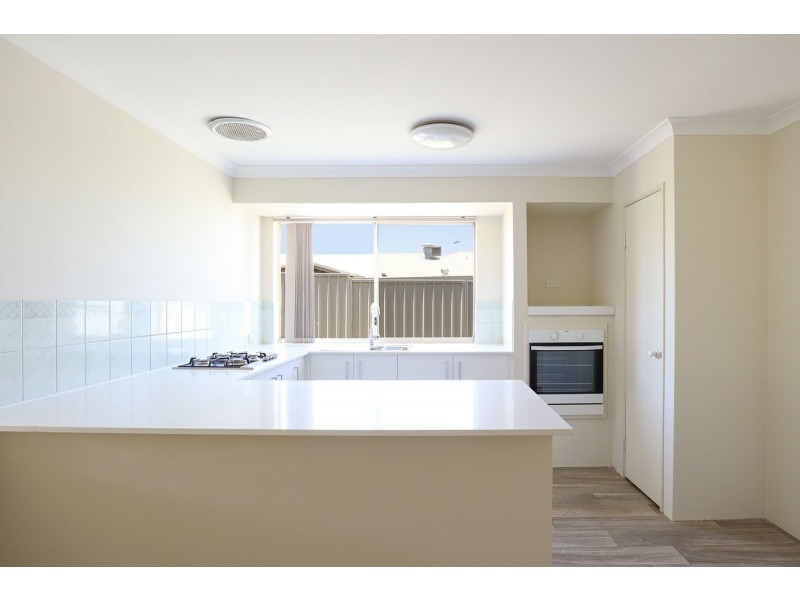 51 Bolderwood Drive, South Lake WA 6164