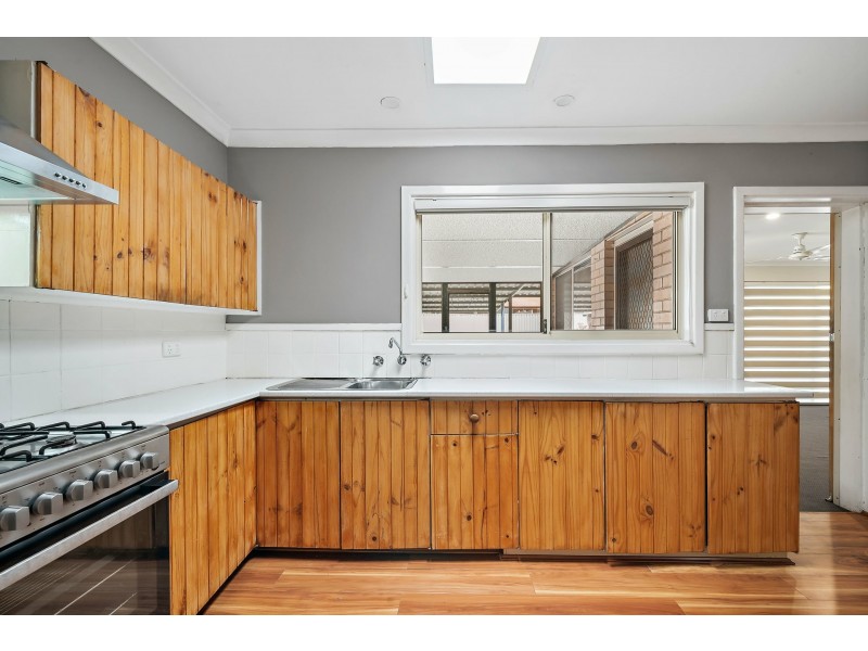 37 Letsom Way, Langford WA 6147