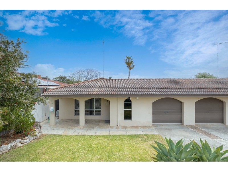 41b Hamilton Road, Hamilton Hill WA 6163