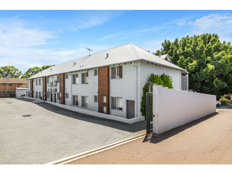 2/34 Cunningham Terrace, Daglish WA 6008