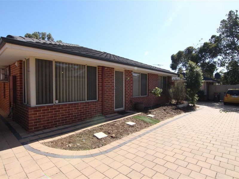 43b Stroughton Road, Westminster WA 6061