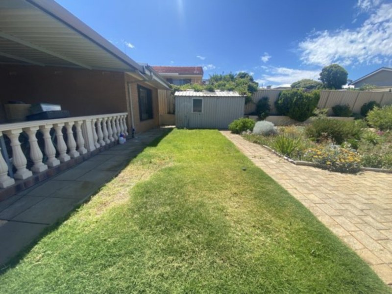 8 Scroop Way, Spearwood WA 6163