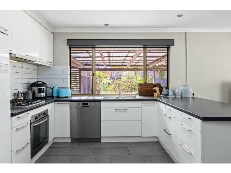 12 Bracewell Court, Yangebup WA 6164