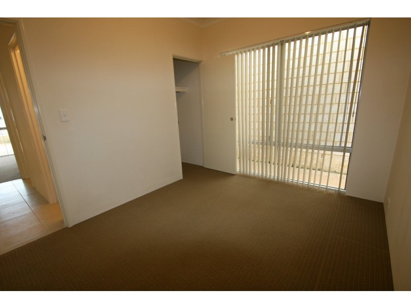 45 Lyon Road, Atwell WA 6164