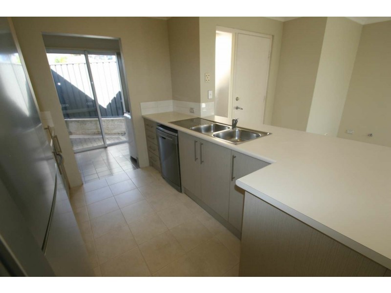 6/49 Mallard Way, Baldivis WA 6171