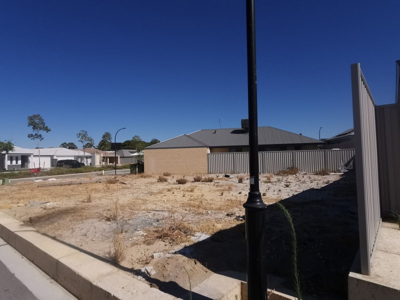 11 Cruizer Loop, Success WA 6164