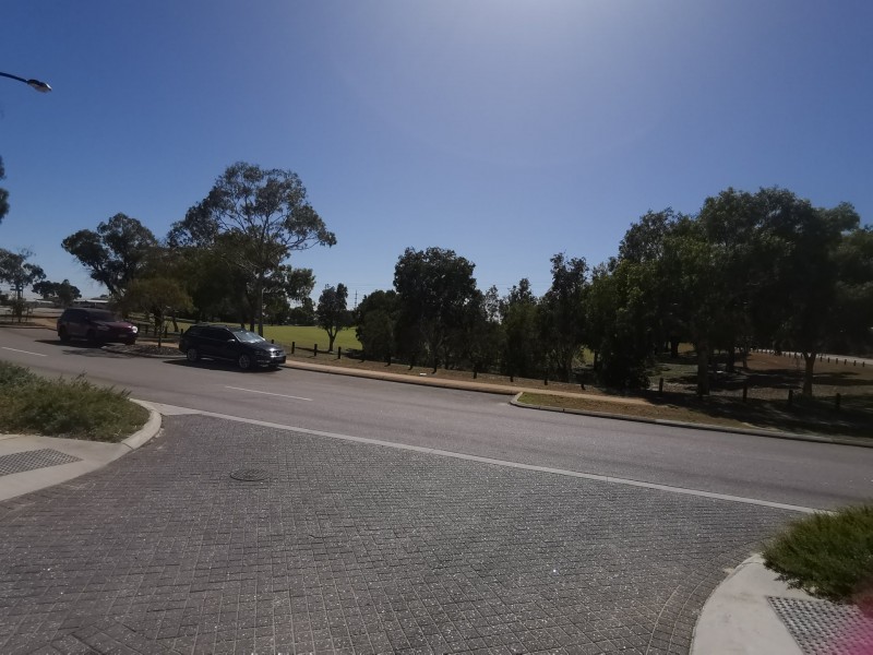 11 Cruizer Loop, Success WA 6164