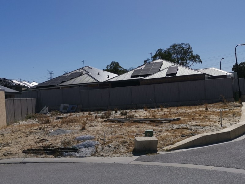 11 Cruizer Loop, Success WA 6164