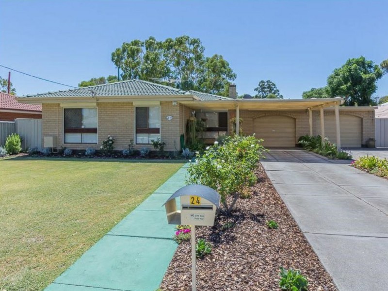 24 Cowan Street, Armadale WA 6112